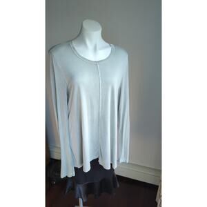 Wilt long sleeve lightweight sage green pull over size Medium top